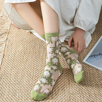 Ультратонкие прозрачные шелковые носки с кристаллами, Новые милые Японские летние носки с цветочным рисунком, женские эластичные носки кремового цвета средней длины
