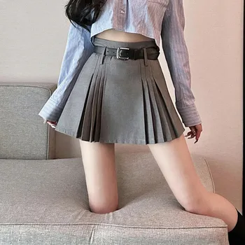 Плиссированные юбки в корейском стиле для женщин, 2023 Летняя сексуальная приталенная серая мини-юбка с высокой талией, женская мода с поясом, короткая юбка